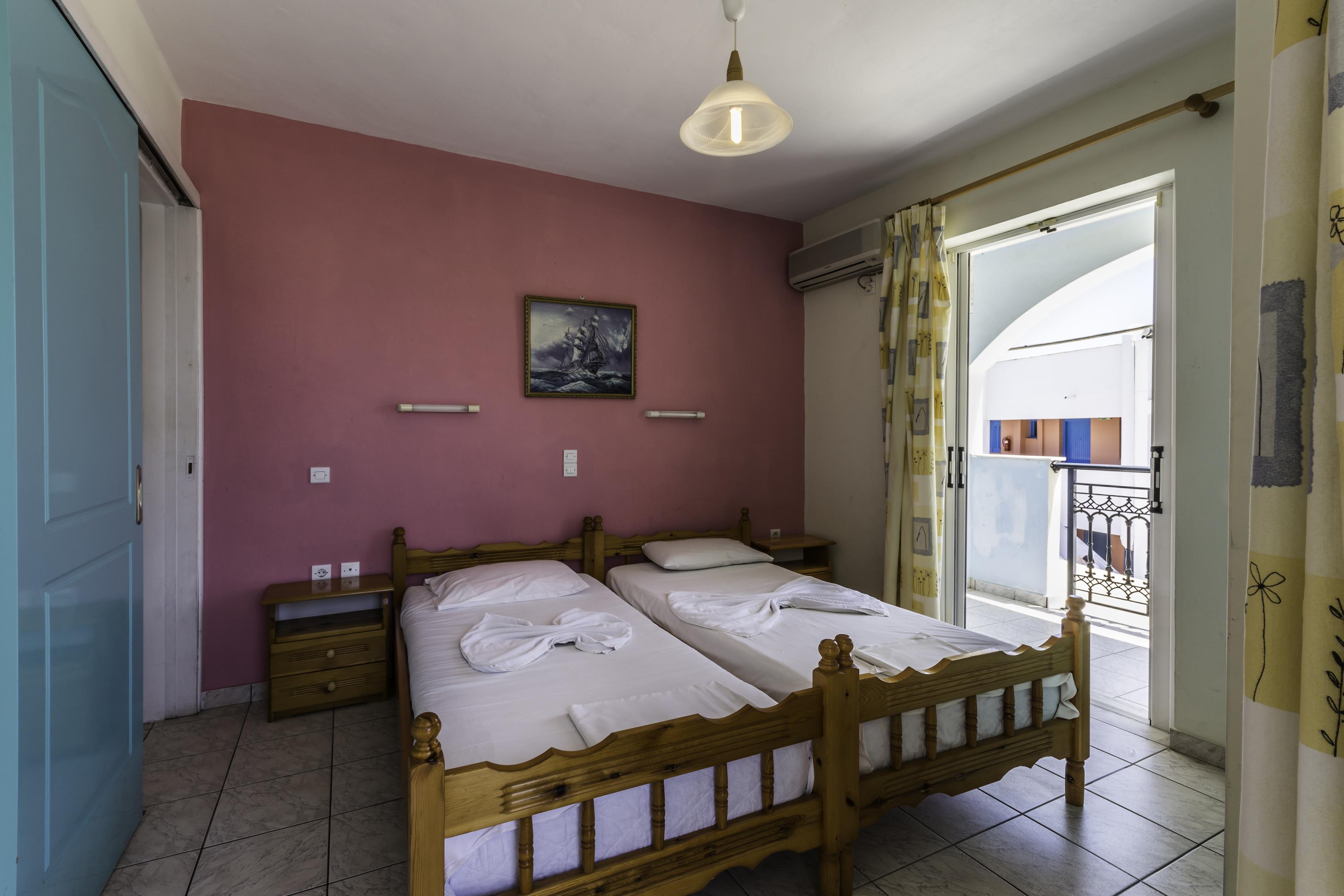 Vossos Hotel Apartments Laganas Buitenkant foto