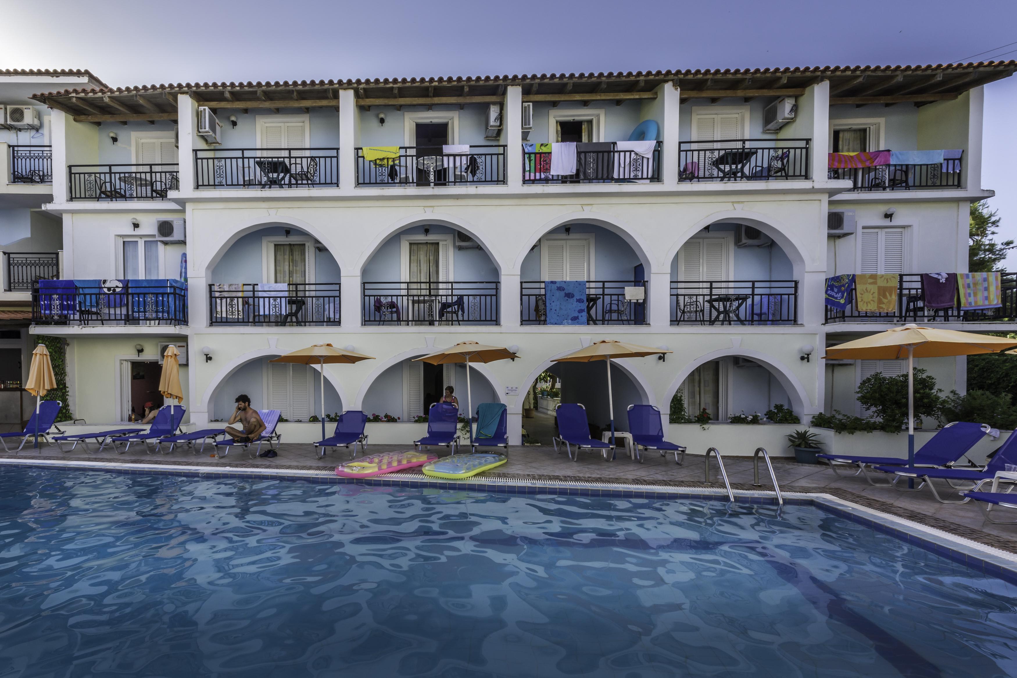 Vossos Hotel Apartments Laganas Buitenkant foto