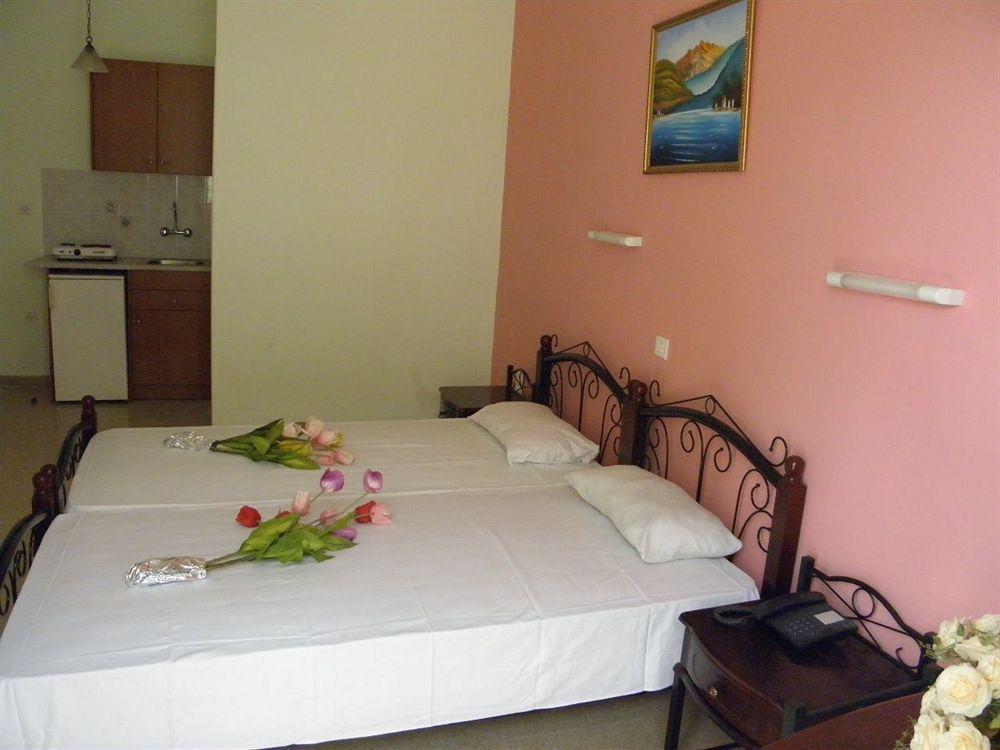 Vossos Hotel Apartments Laganas Buitenkant foto