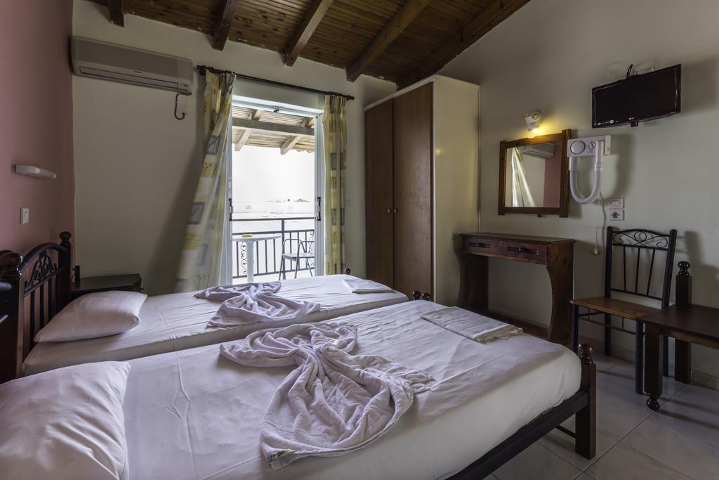 Vossos Hotel Apartments Laganas Buitenkant foto